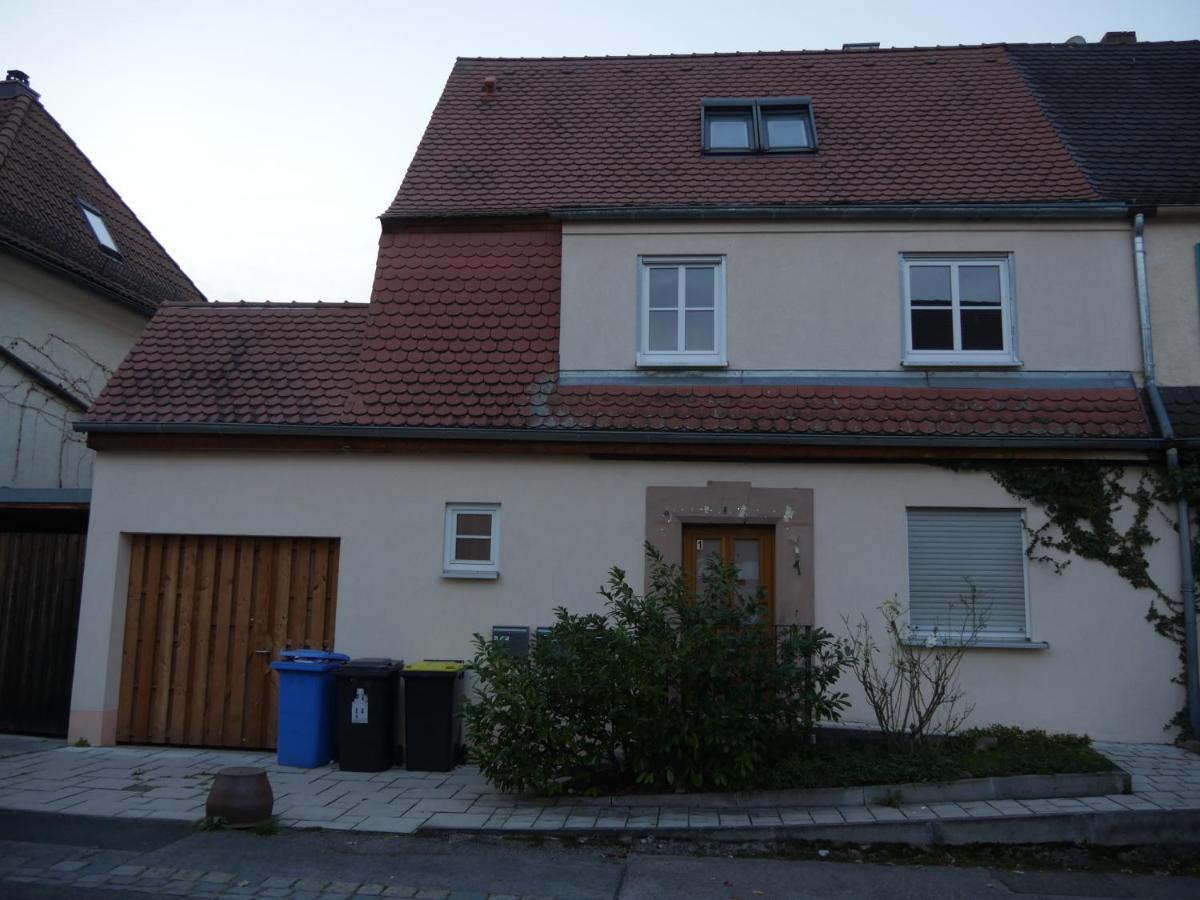 Maisonette-Wohnung In Nuernberg Mit Kamin Buitenkant foto